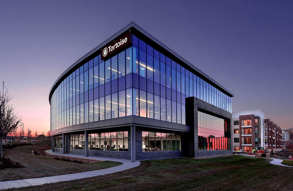 A Clean, Compliant Platform for a Modern Investment Brand